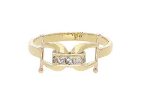 Anillo calado con diamantes en oro amarillo 18 kilates. Supply