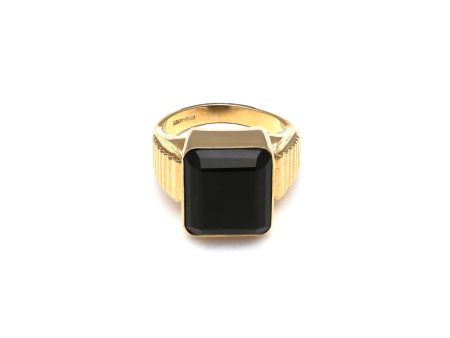 Anillo acanalado con ónix en oro amarillo 14 kilates. Discount