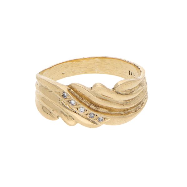 Anillo acanalado con circonias en oro amarillo 14 kilates. Online Hot Sale