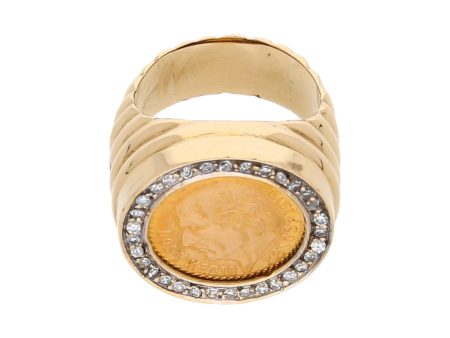 Anillo acanalado con diamantes y moneda de dos y medio pesos oro mexicano 21.6 kilates en oro amarillo 14 kilates. Hot on Sale