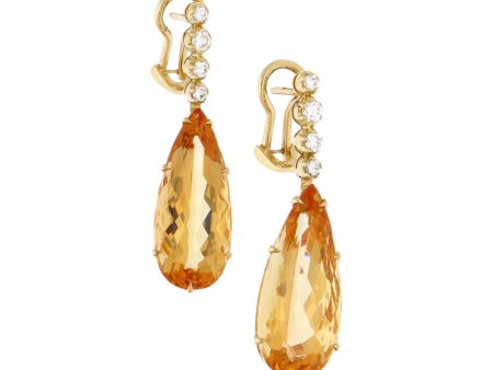 Aretes diseño especial con diamantes y cuarzos en oro amarillo 18 kilates. Fashion